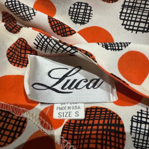1990s Designer Luca, Made in USA, 100%‎ Polyester Polka Dot Mini Shift Dress - Picture 5 of 6